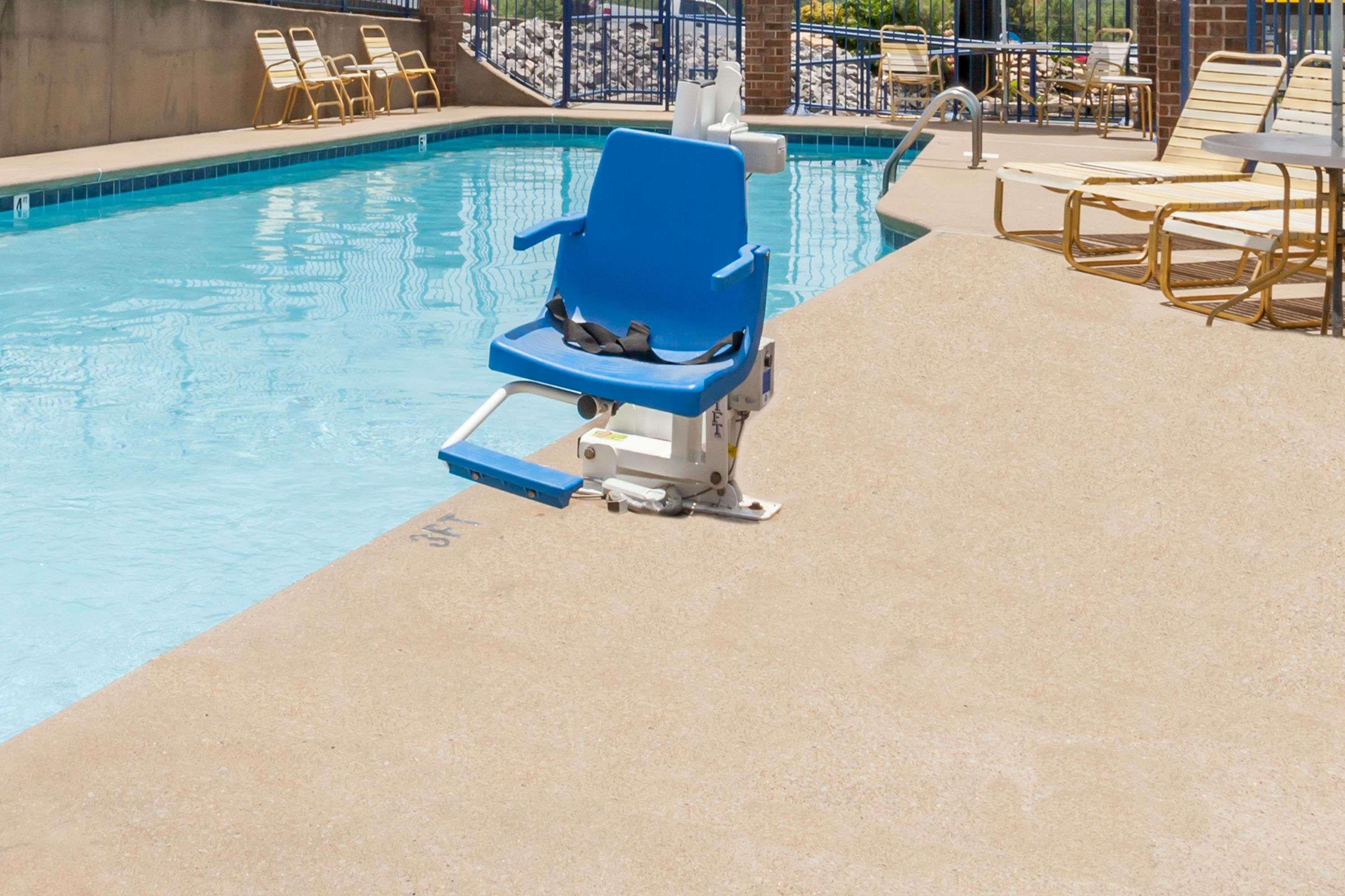 Days Inn By Wyndham Nashville N Opryland/Grand Ole Opry Bagian luar foto